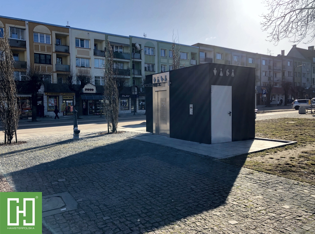Automatyczna toaleta publiczna Phoenix UNO Modern w Gołdapi na rynku